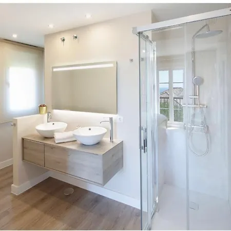 Lägenhet Amazing Duplex Next To The In