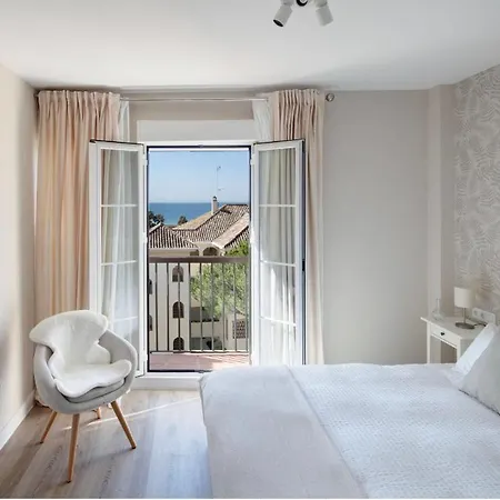 Amazing Duplex Next To The In *