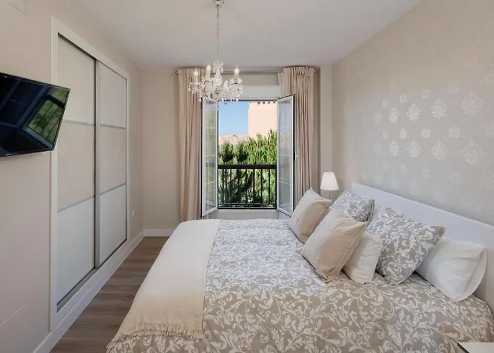 Amazing Duplex Next To The In Apartman